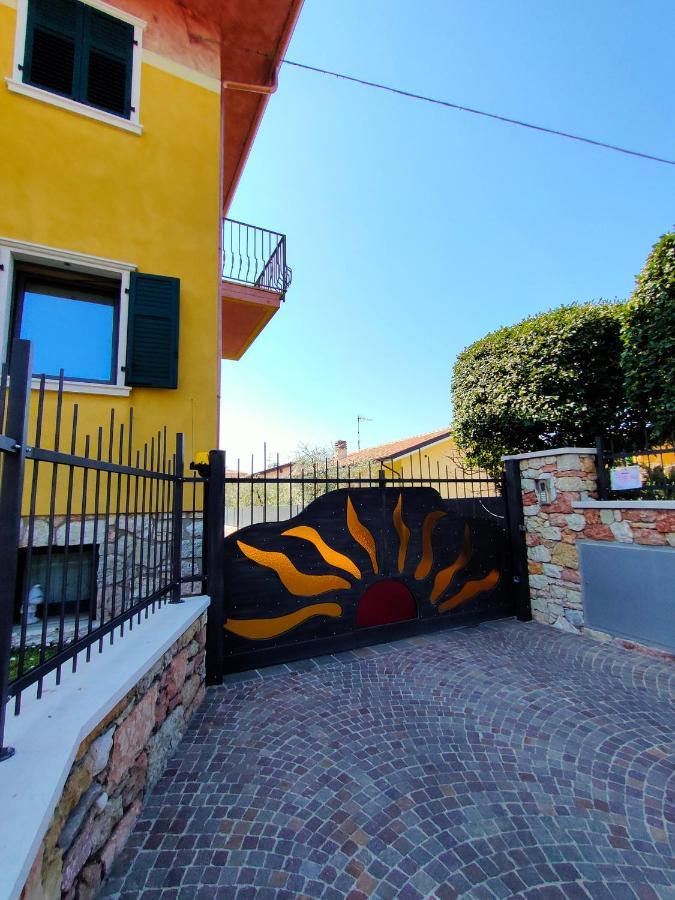 Garda Dreams Apartment Torri Del Benaco Exteriör bild