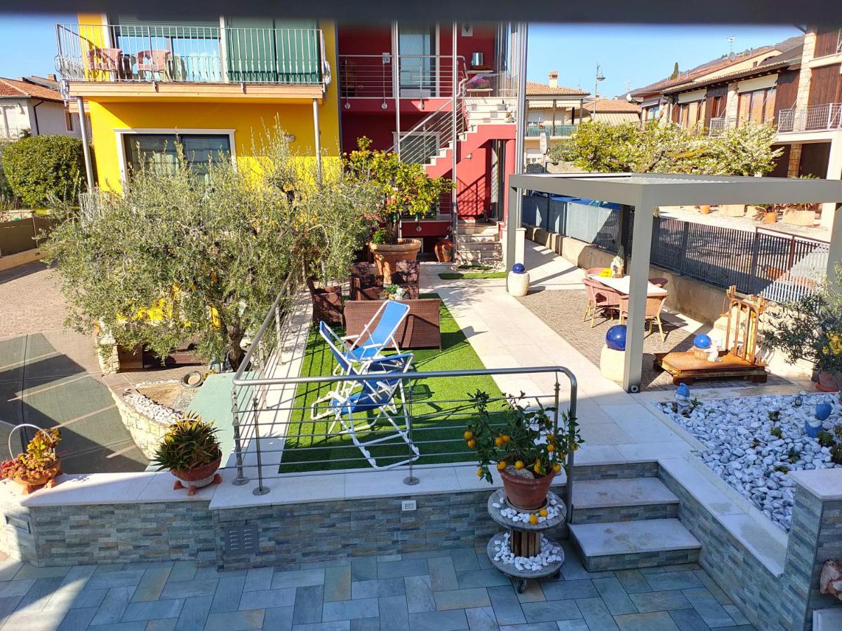 Garda Dreams Apartment Torri Del Benaco Exteriör bild